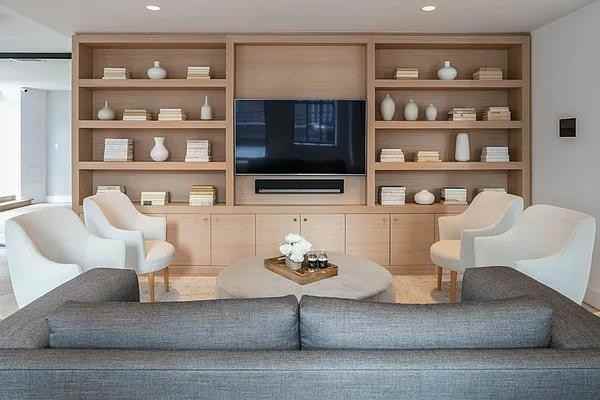 Wall St #1608 - Photo 6 of 20