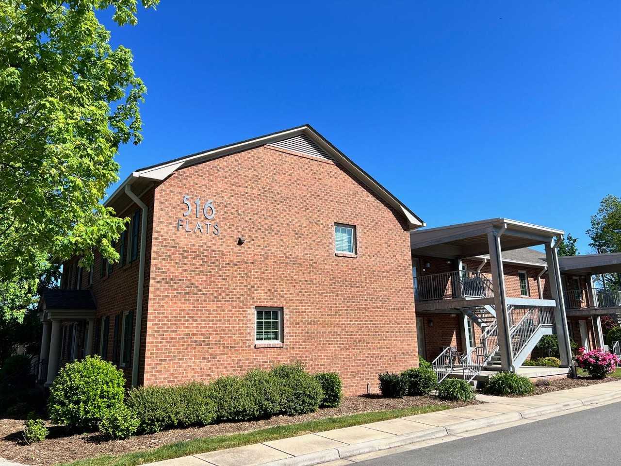 516 West Innes - Photo 3 of 10