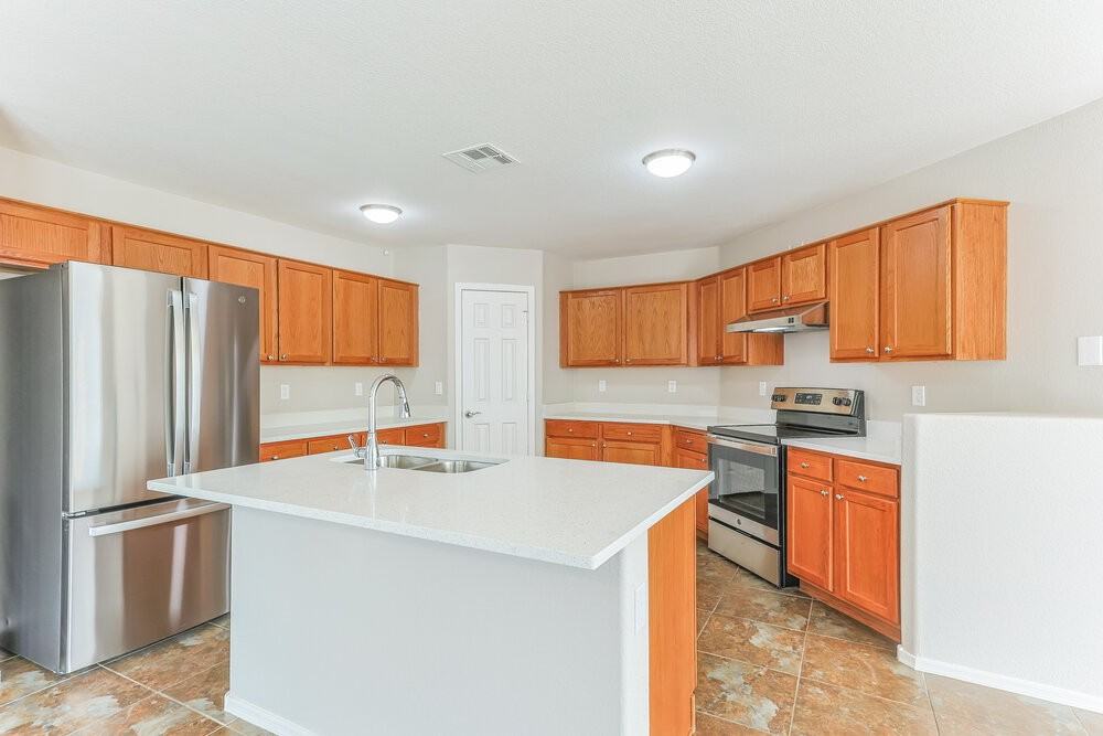 17831 N Madison Rd - Photo 6 of 15