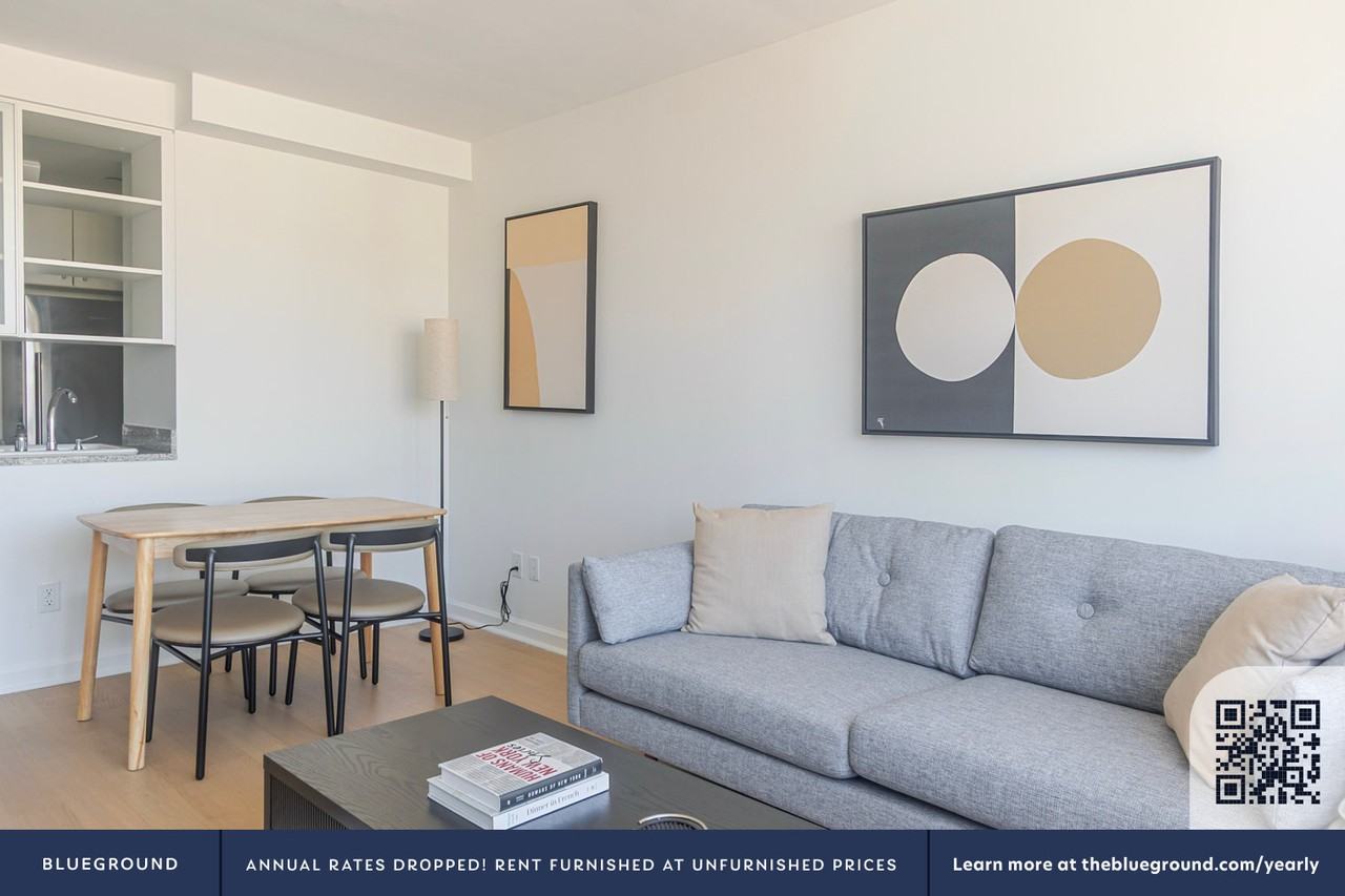 500 West 56th Street - Photo 4 of 35