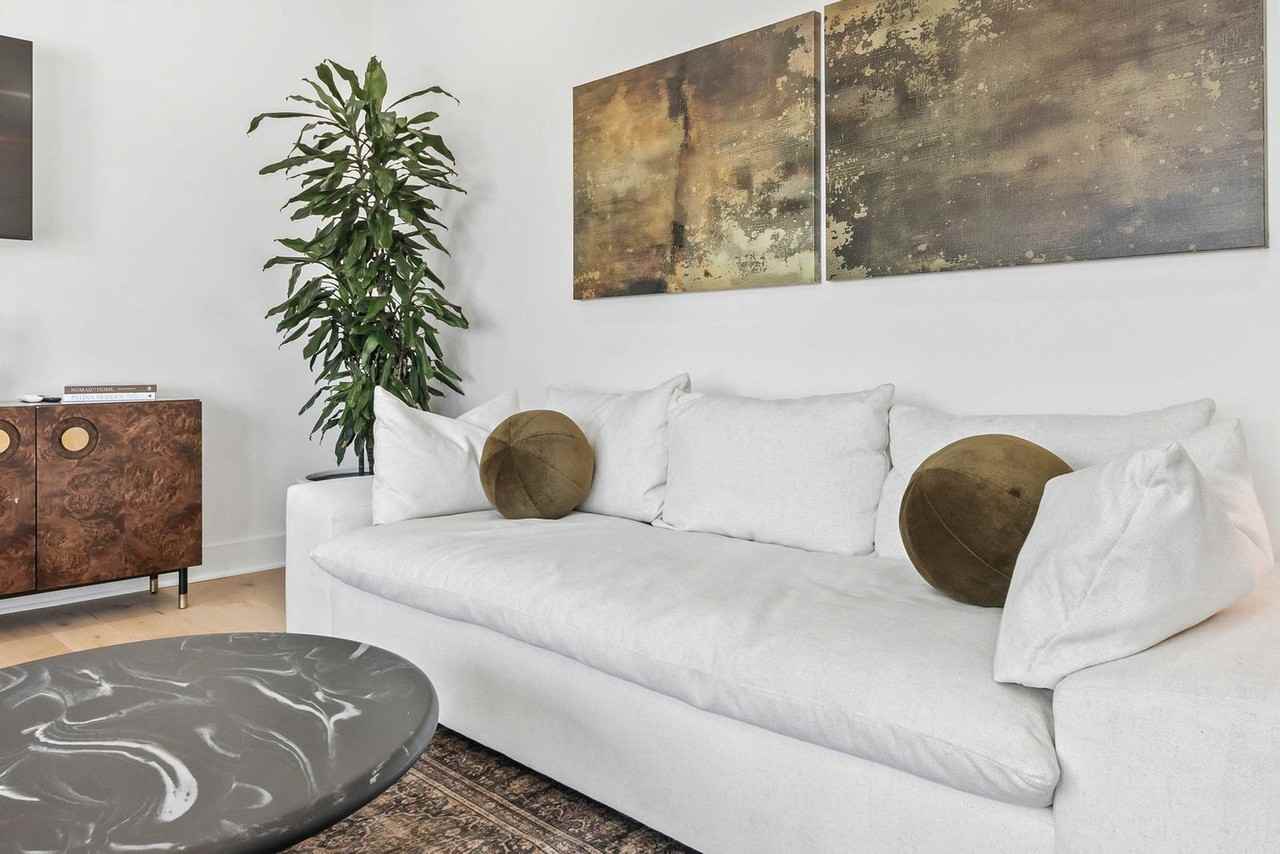 346 Peters St Sw #1058872P - Photo 4 of 28