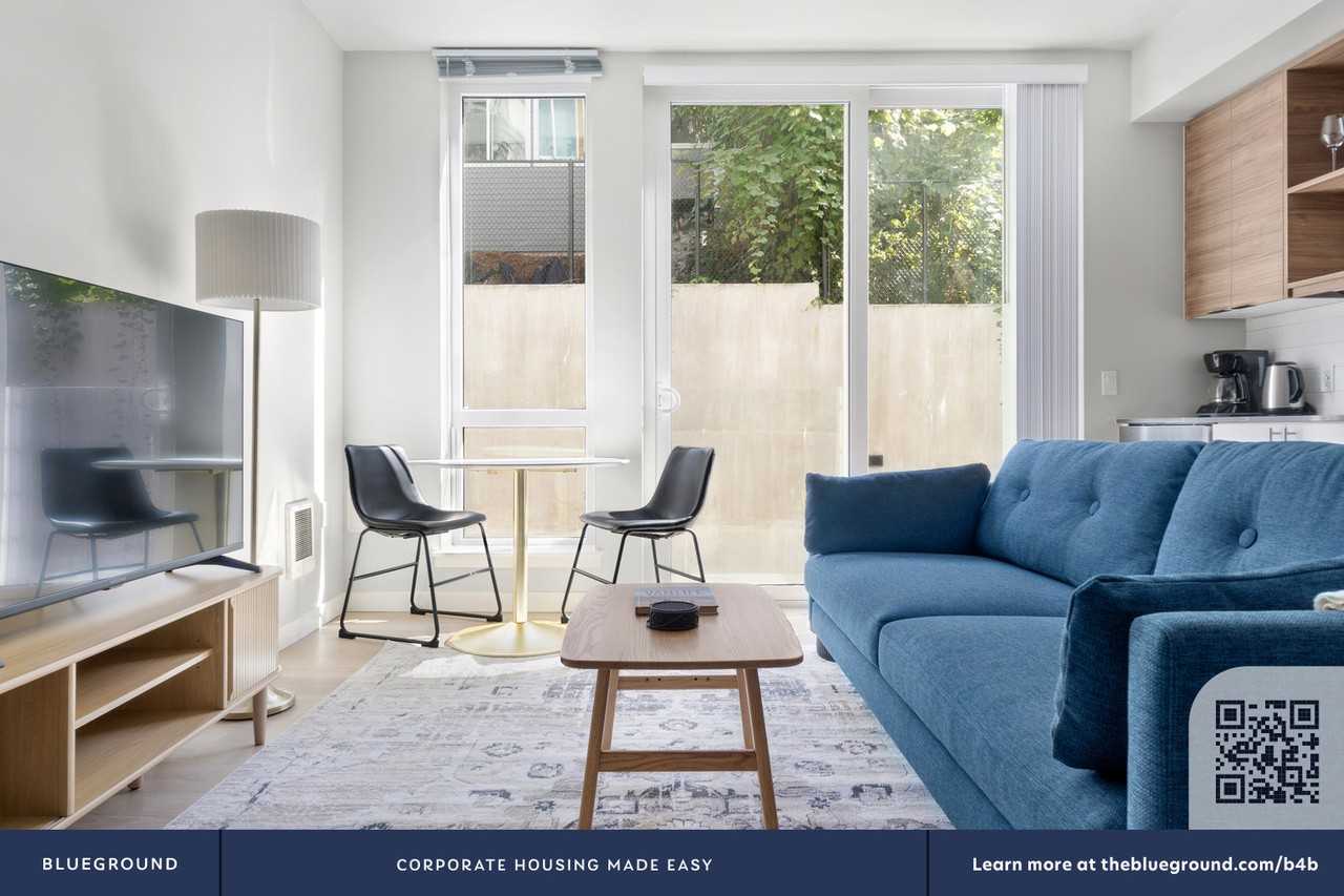 2222 15th Ave W #936 - Photo 6 of 31