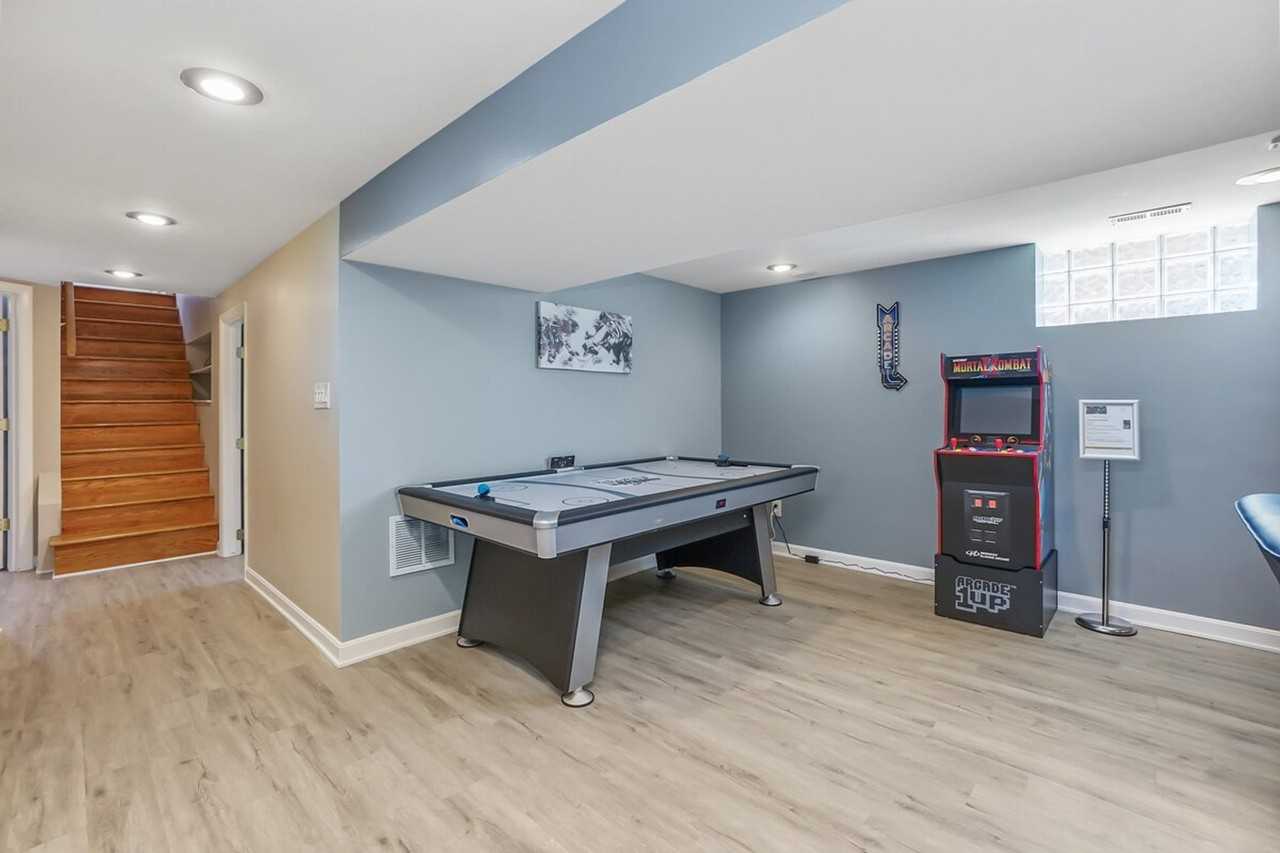 7001 W Summerdale Ave #1296508P - Photo 3 of 26