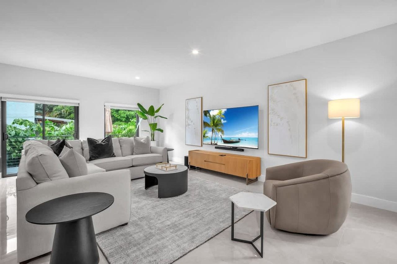 2951 Nw 13th St #1297053P - Photo 5 of 49