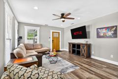 2910 N Ola Ave - Photo 1 of 1