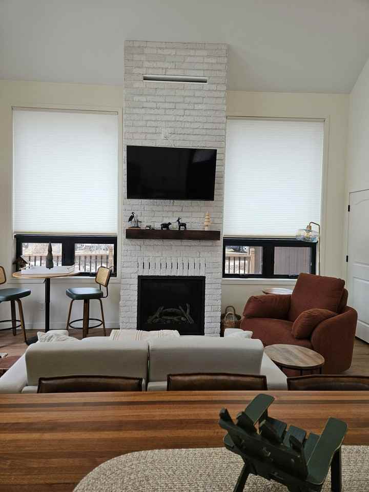 5913 Lake Edge Rd #1300982P - Photo 4 of 38