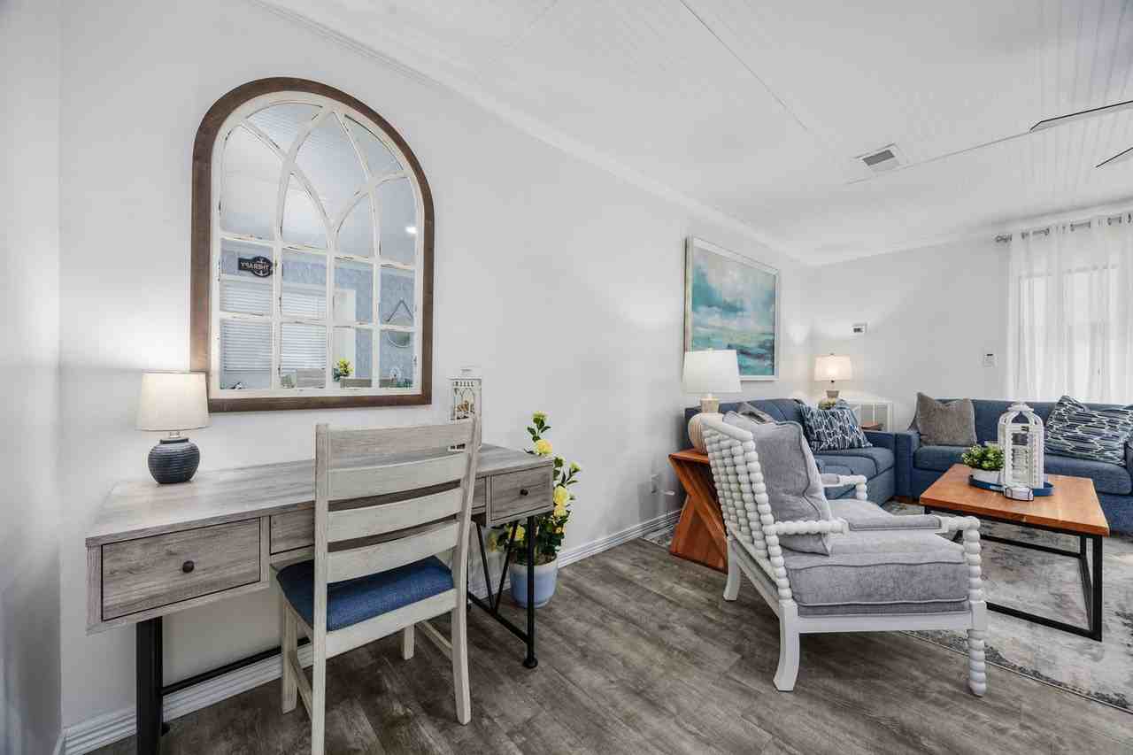 209 75th Ave N #1308945P - Photo 6 of 50