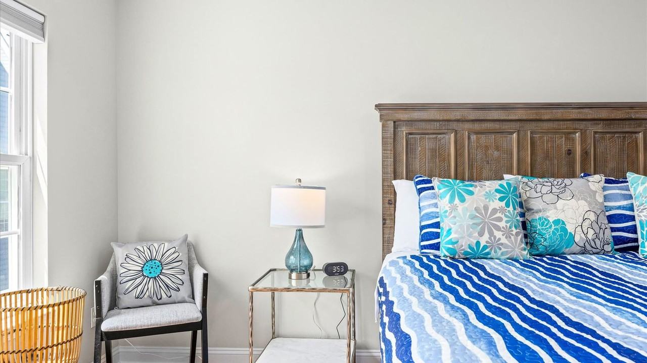 15 Sumner Ave #1309021P - Photo 3 of 46