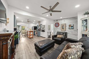 1601 Kraft St - Photo 1 of 1