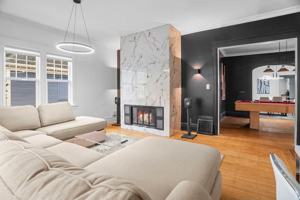 featured image of 1115 W 31st St