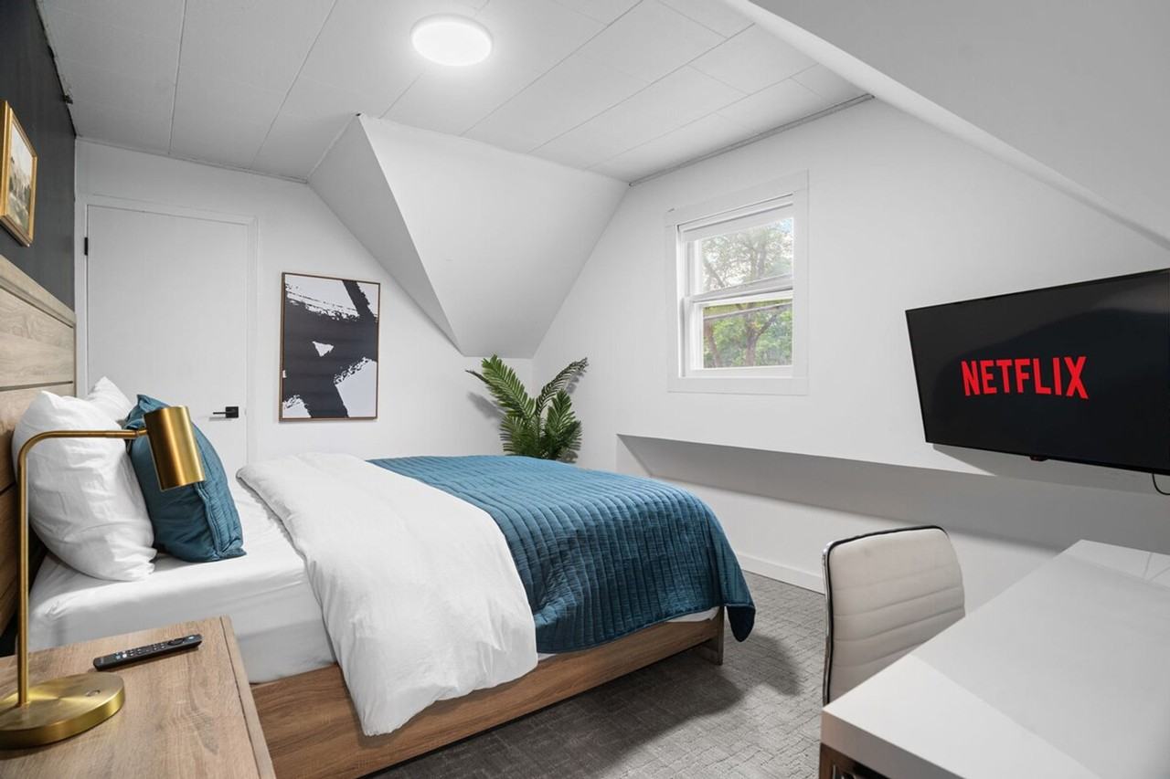 1115 W 31st St #1292856P - Photo 4 of 40