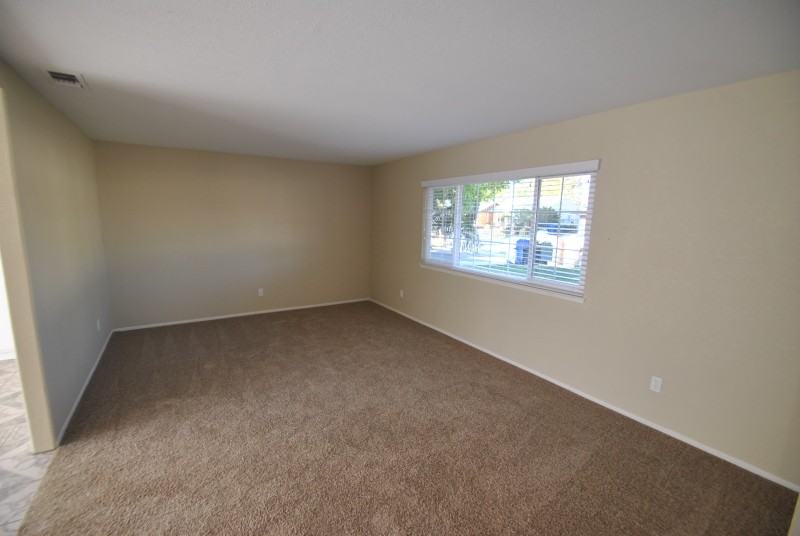 4326 Angelo St - Photo 2 of 8