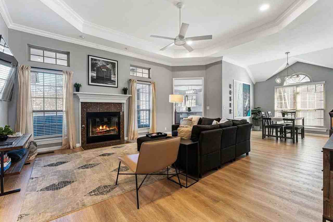 410 Willington Ln #1309768P - Photo 4 of 31