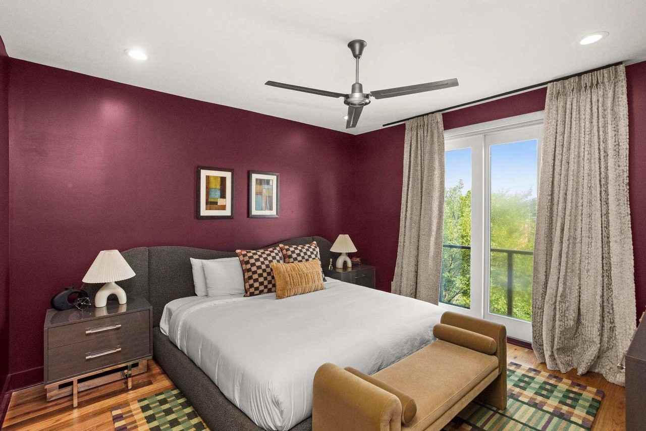 770 E Argyle Ave #1312334P - Photo 4 of 50