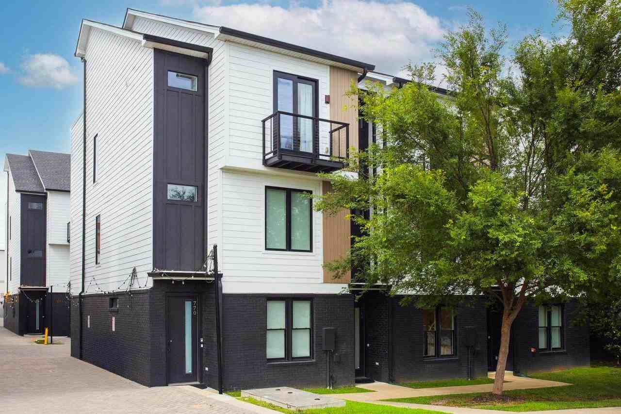 770 E Argyle Ave #1312334P - Photo 7 of 50