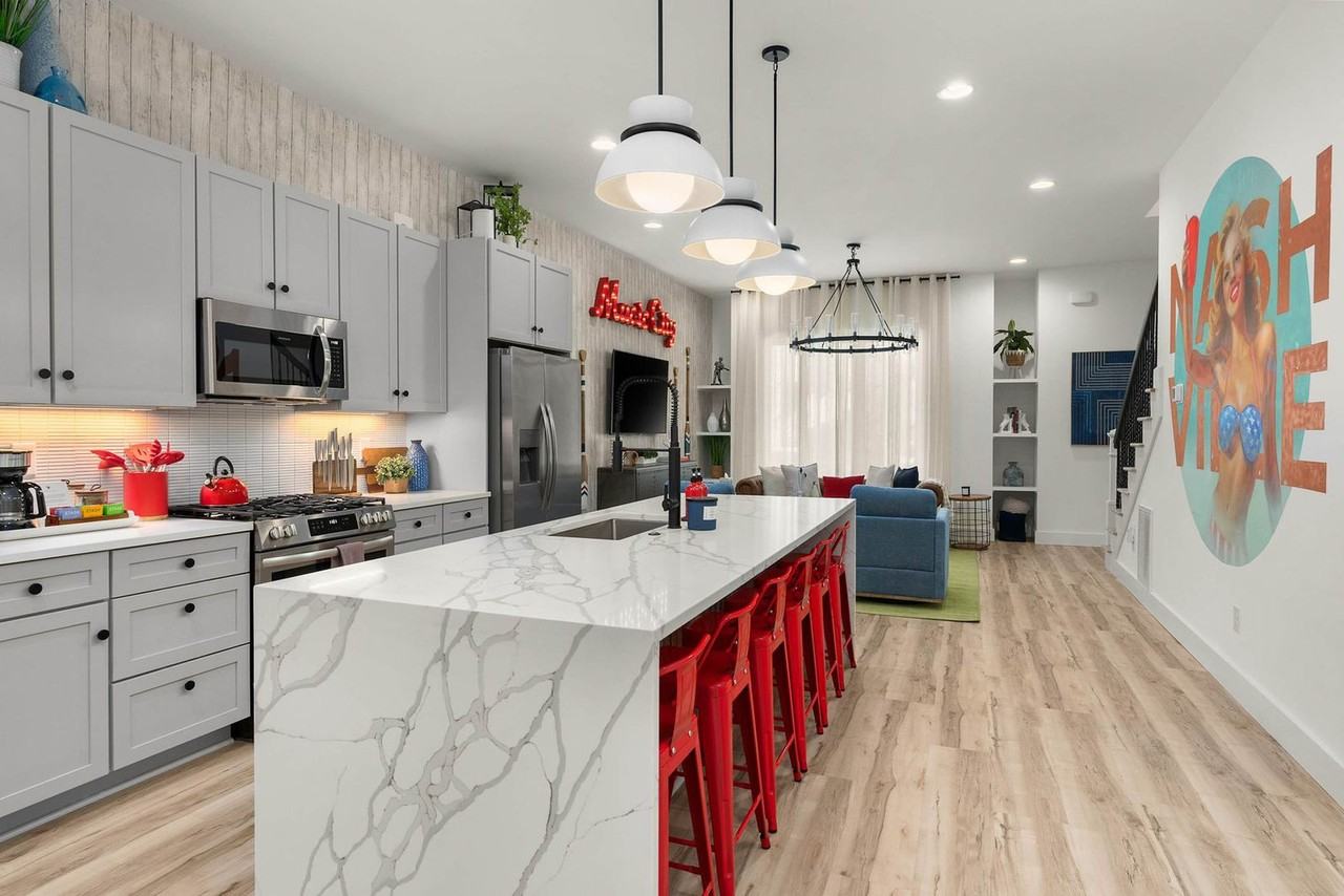 1116 Spurgeon Ave #1312338P - Photo 4 of 30