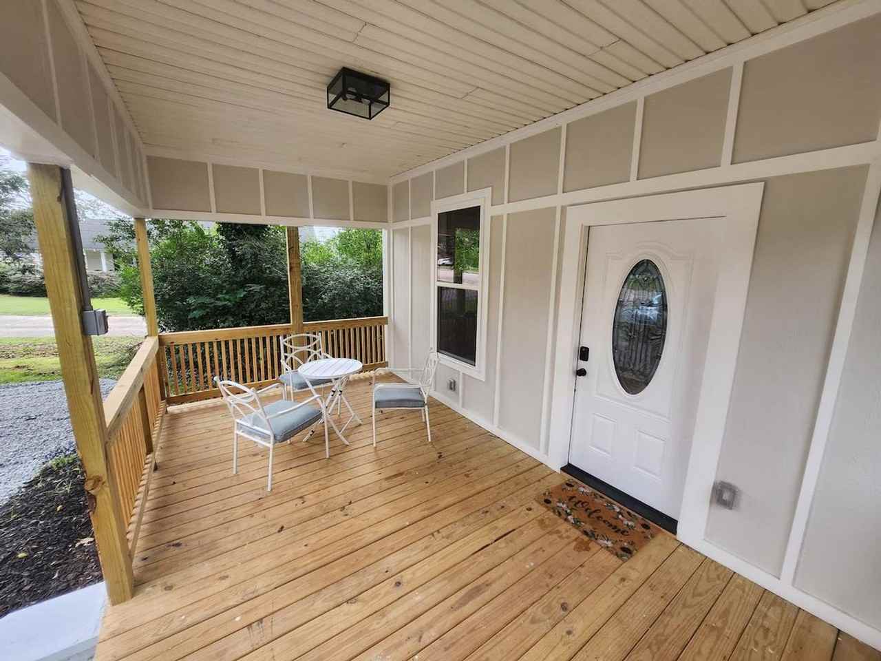 216 Brockman Ave #1312675P - Photo 3 of 42