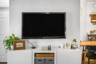 905 Melted Candle Cv - Photo 1 of 1