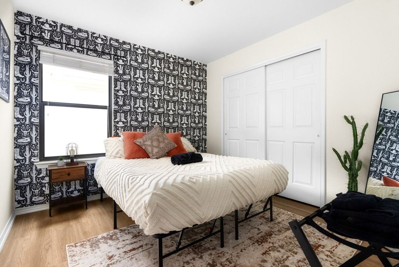 7408 Derby Downs Dr #1314605P - Photo 2 of 32