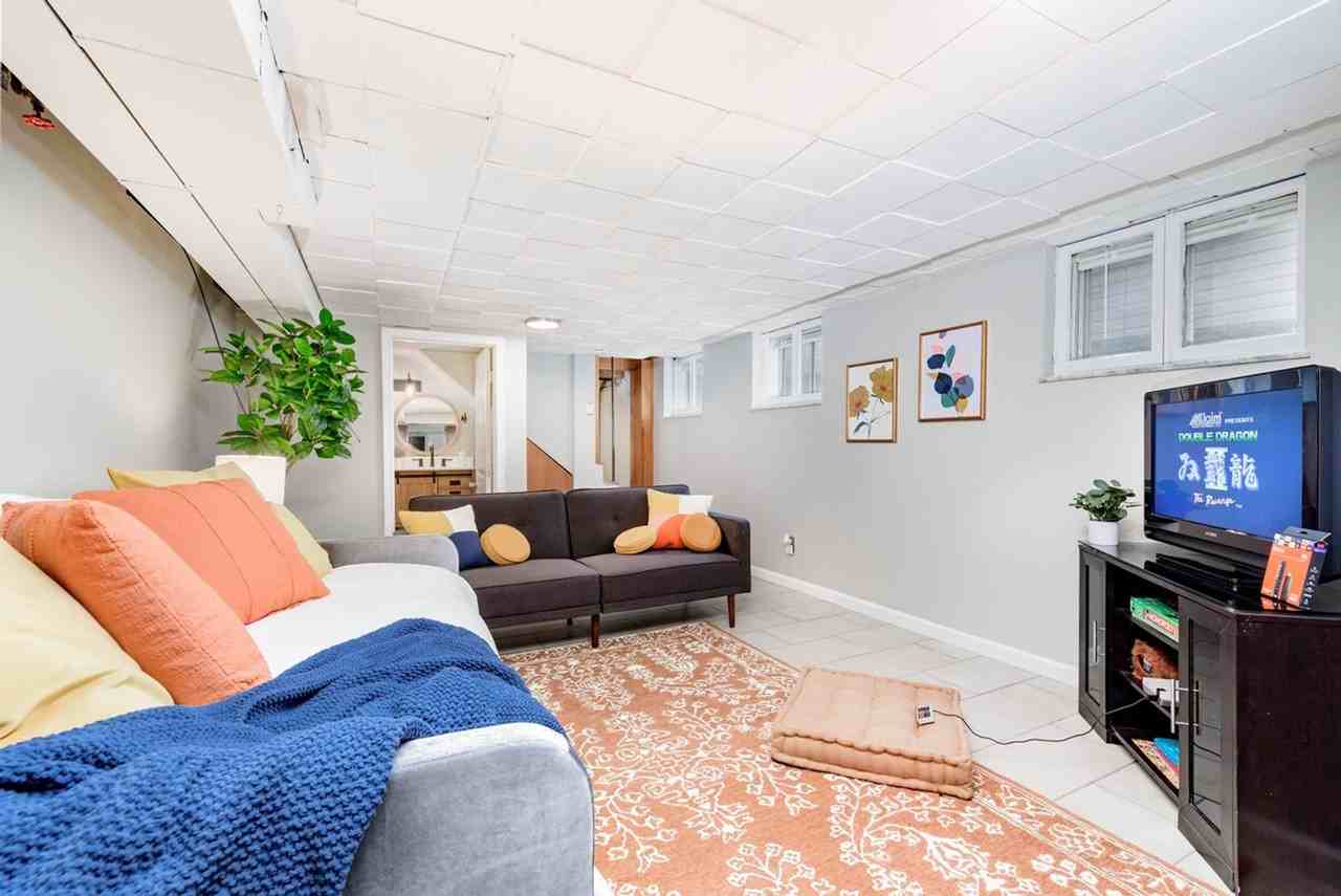 5336 Northrup Ave #1314621P - Photo 6 of 38