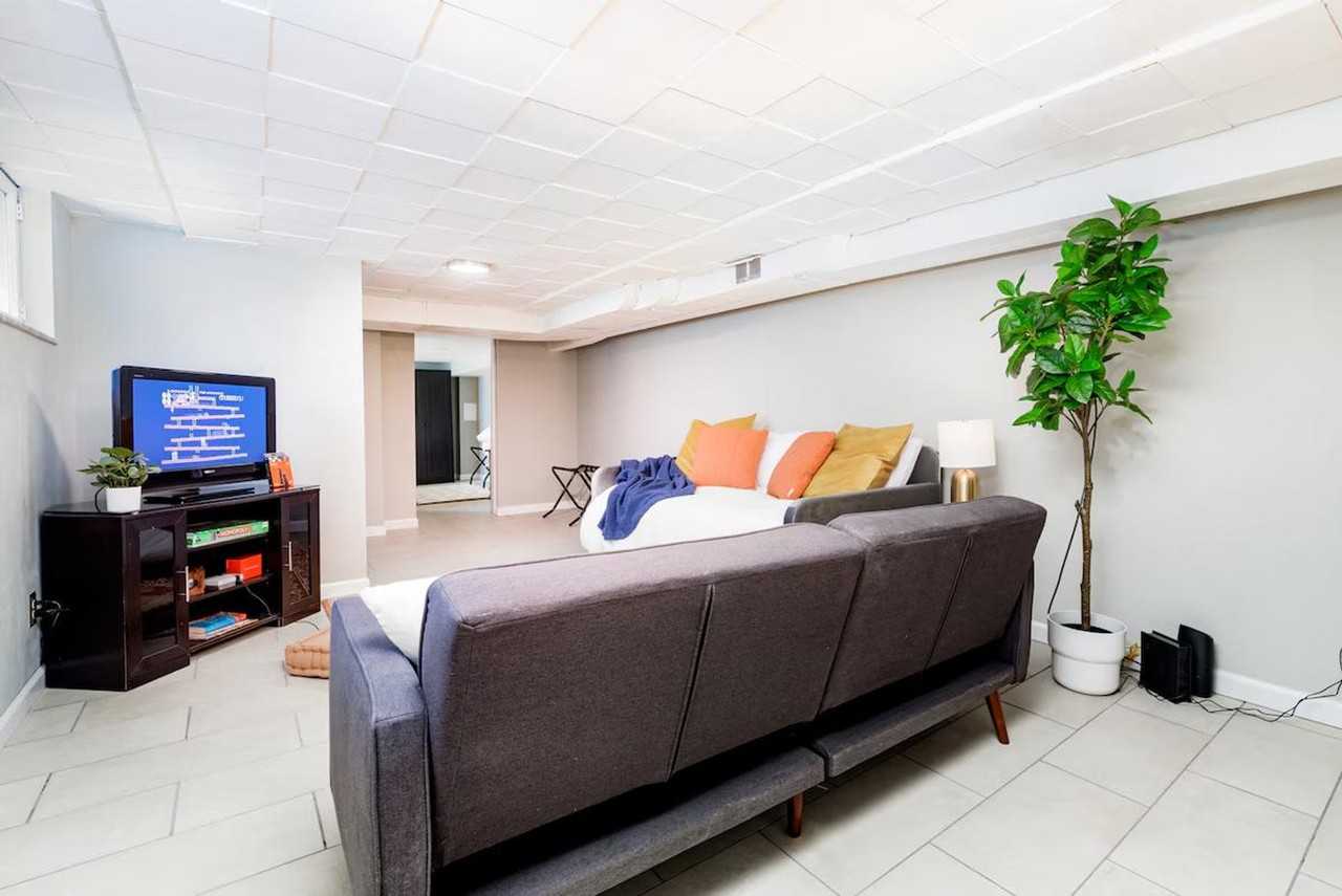 5336 Northrup Ave #1314621P - Photo 7 of 38