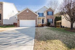 403 Amersham Ln - Photo 1 of 1