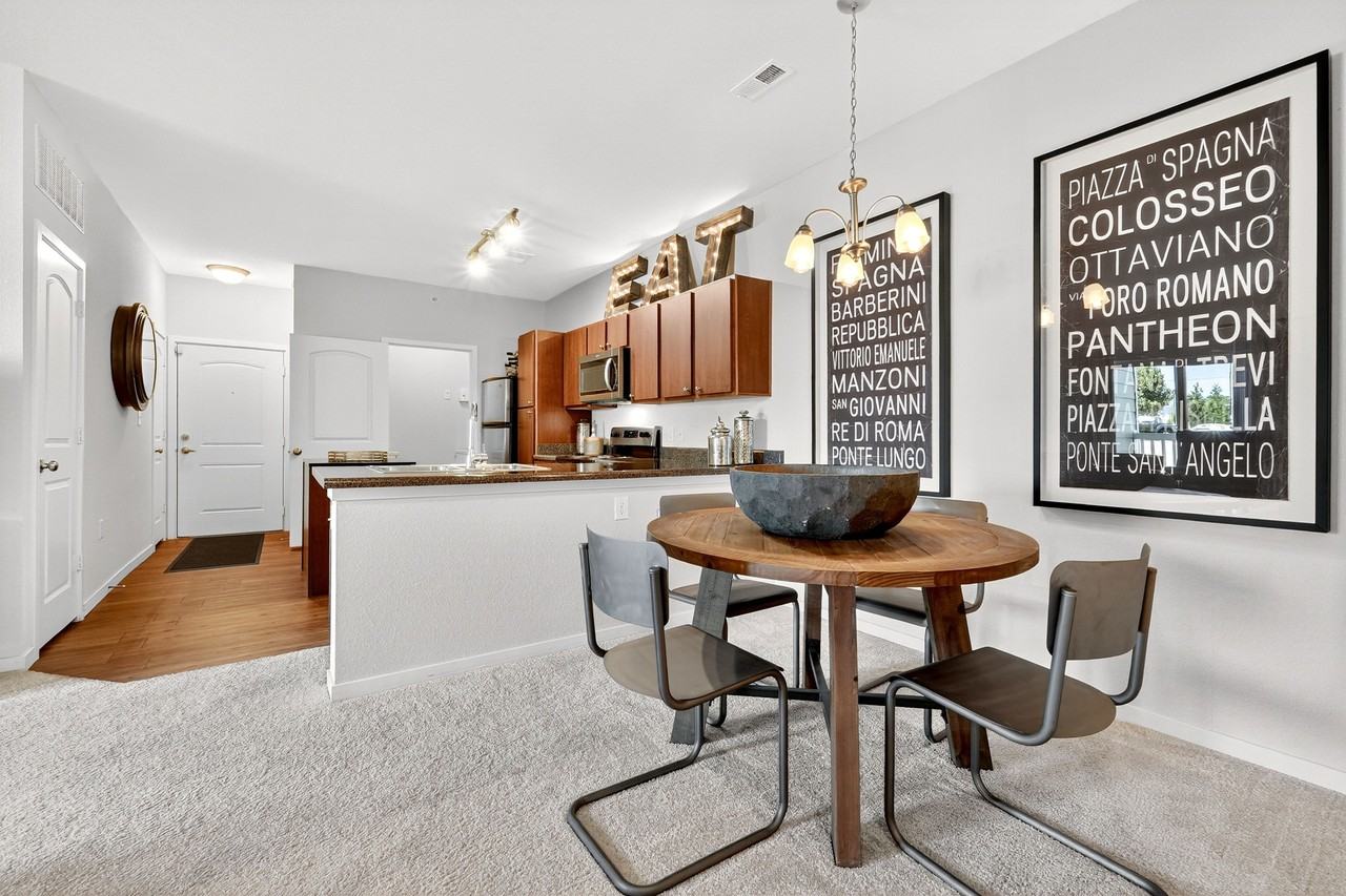 Aventura at Mid Rivers - Photo 6 of 38