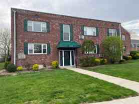 1084 Fenwood Dr ##Unit - Photo 1 of 1