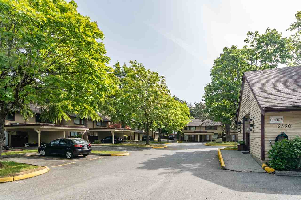 Wellington Estates Townhomes - Photo 2 of 13