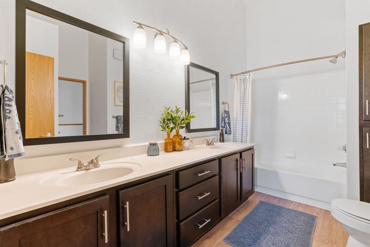 Bass Lake Hills Townhomes - Photo 3 of 49