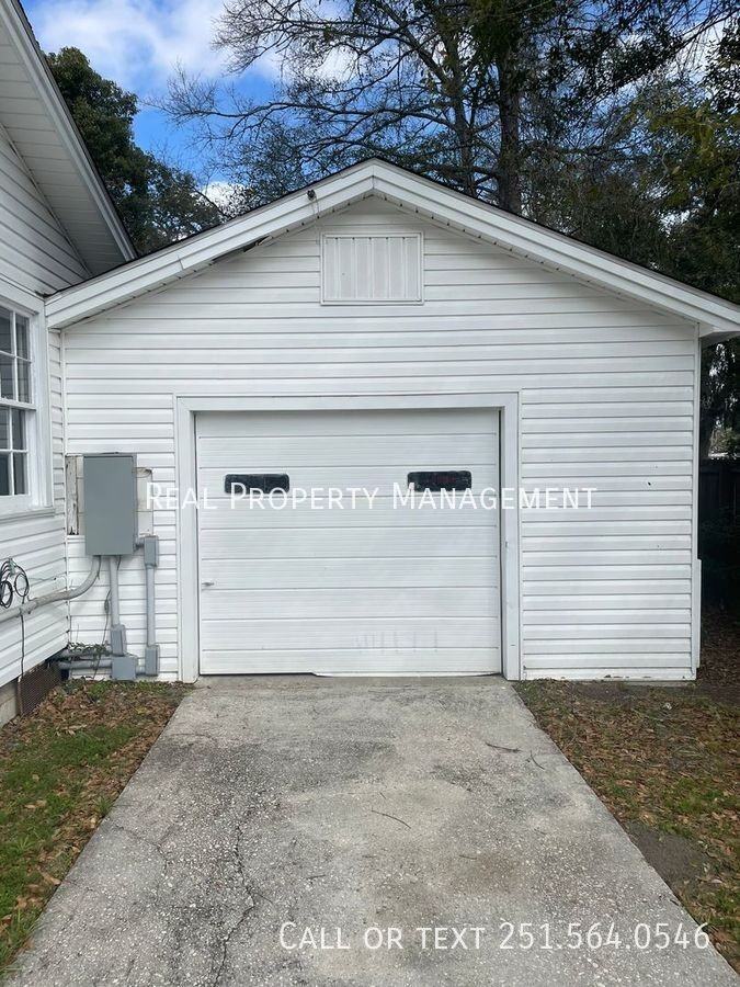 2456 Mclaughlin Dr - Photo 3 of 12