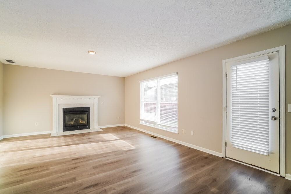 3174 Gallant Dr - Photo 6 of 18