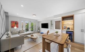 featured image of Ossington Ave & Argyle St