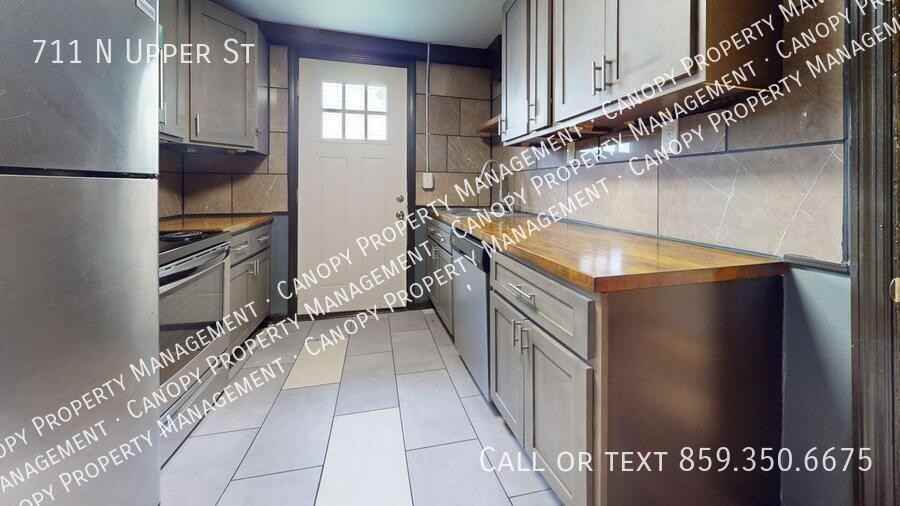 711 N Upper St - Photo 4 of 9