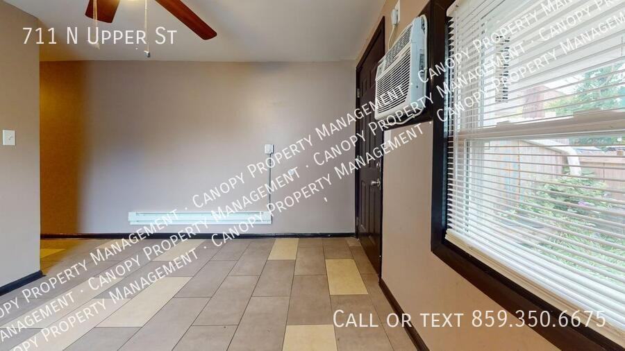 711 N Upper St - Photo 6 of 9