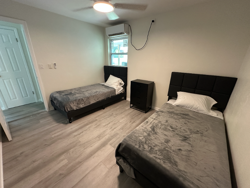 10281 Carolina St #10281 - Photo 7 of 9