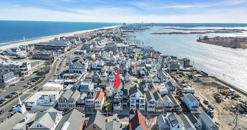 16 Church St - Photo 2 of 20