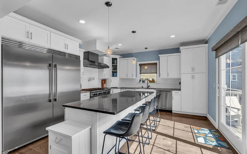 16 Church St - Photo 4 of 20