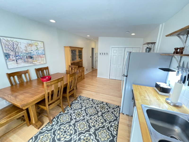 2338 New Market Rd - Photo 6 of 13