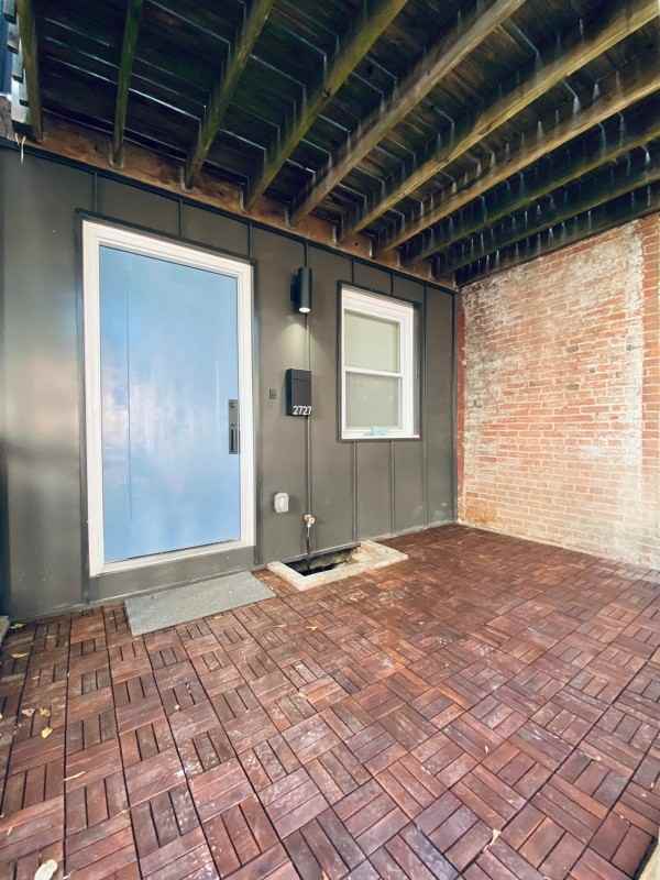 2727 Huntingdon Ave - Photo 2 of 18