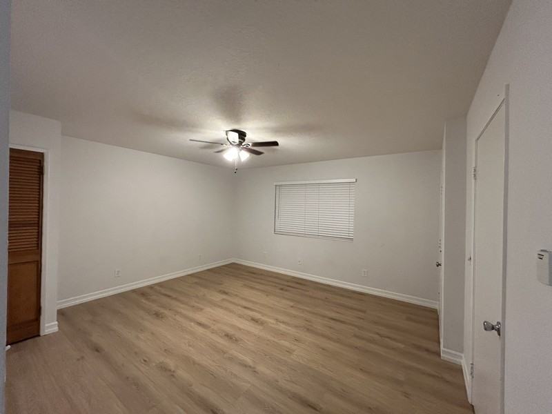 10154 Mcclemont Ave #2 - Photo 3 of 17