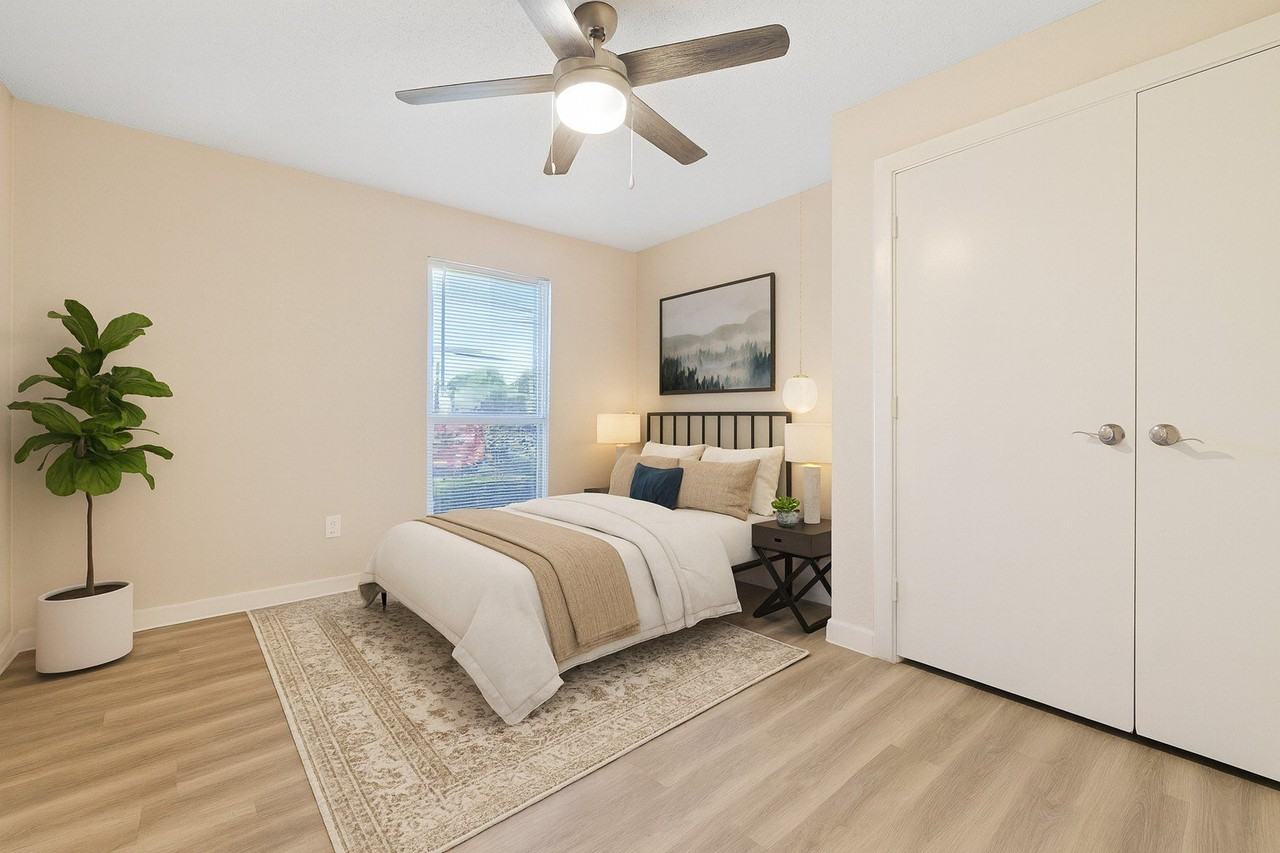 Tides at Royal Lane South - Photo 2 of 25