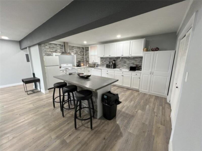 128 Skyview Terrace #B