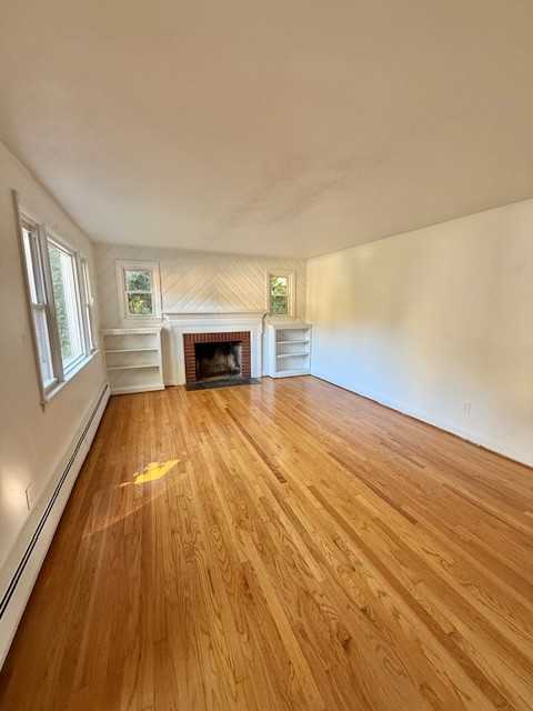236 Hubbard St #NA - Photo 2 of 15