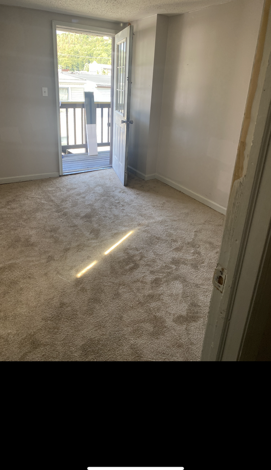 412 N Rock St #C - Photo 6 of 10