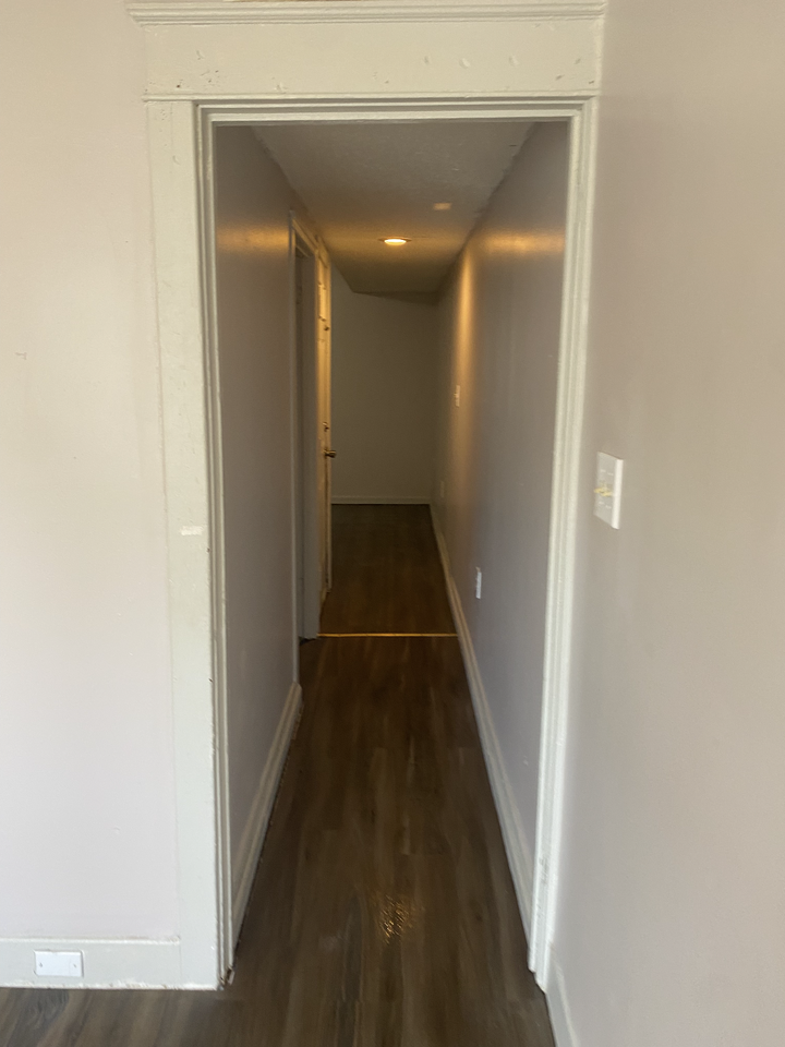 412 N Rock St #C - Photo 7 of 10