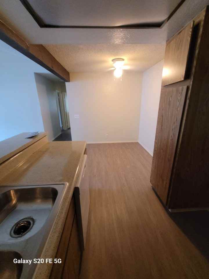 12315 Graham St #30 - Photo 5 of 12