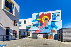 featured image of 825 6th Ave