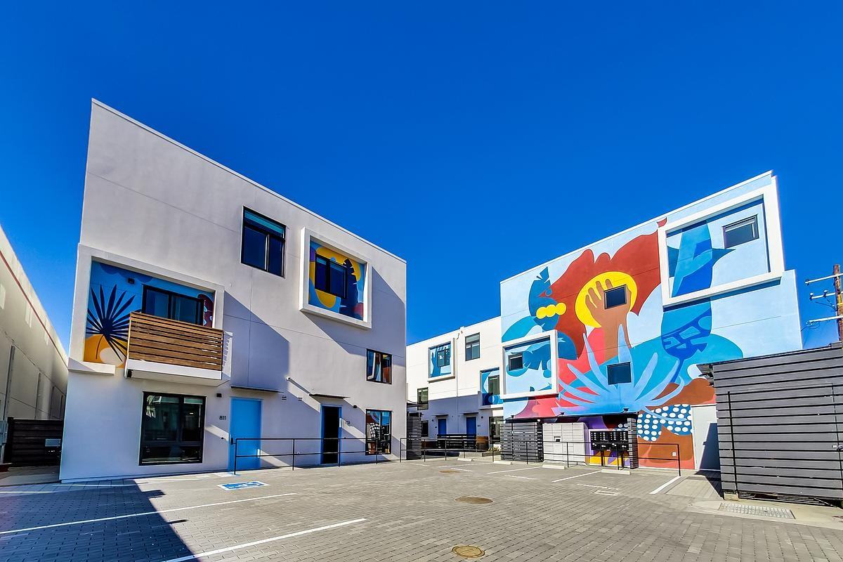 ArtHaus Six - Photo 2 of 15