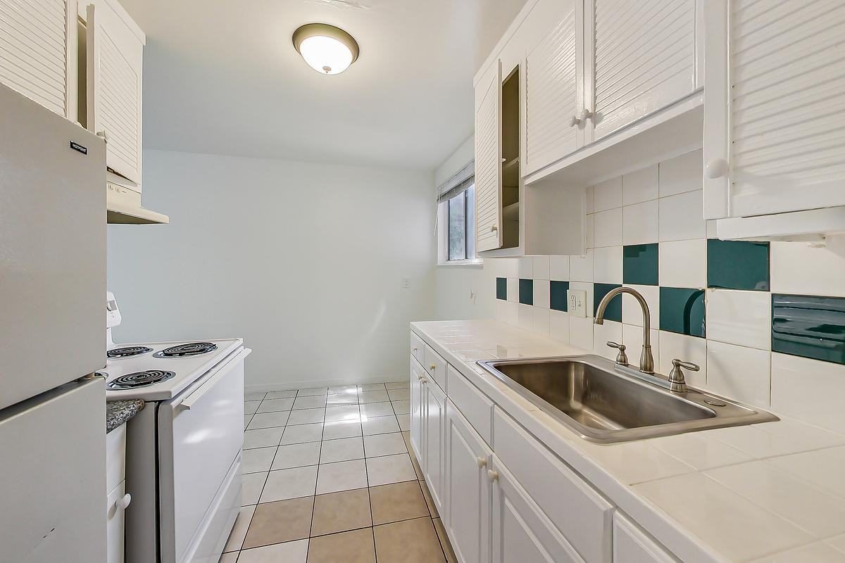 1828 28th Avenue - Photo 7 of 17